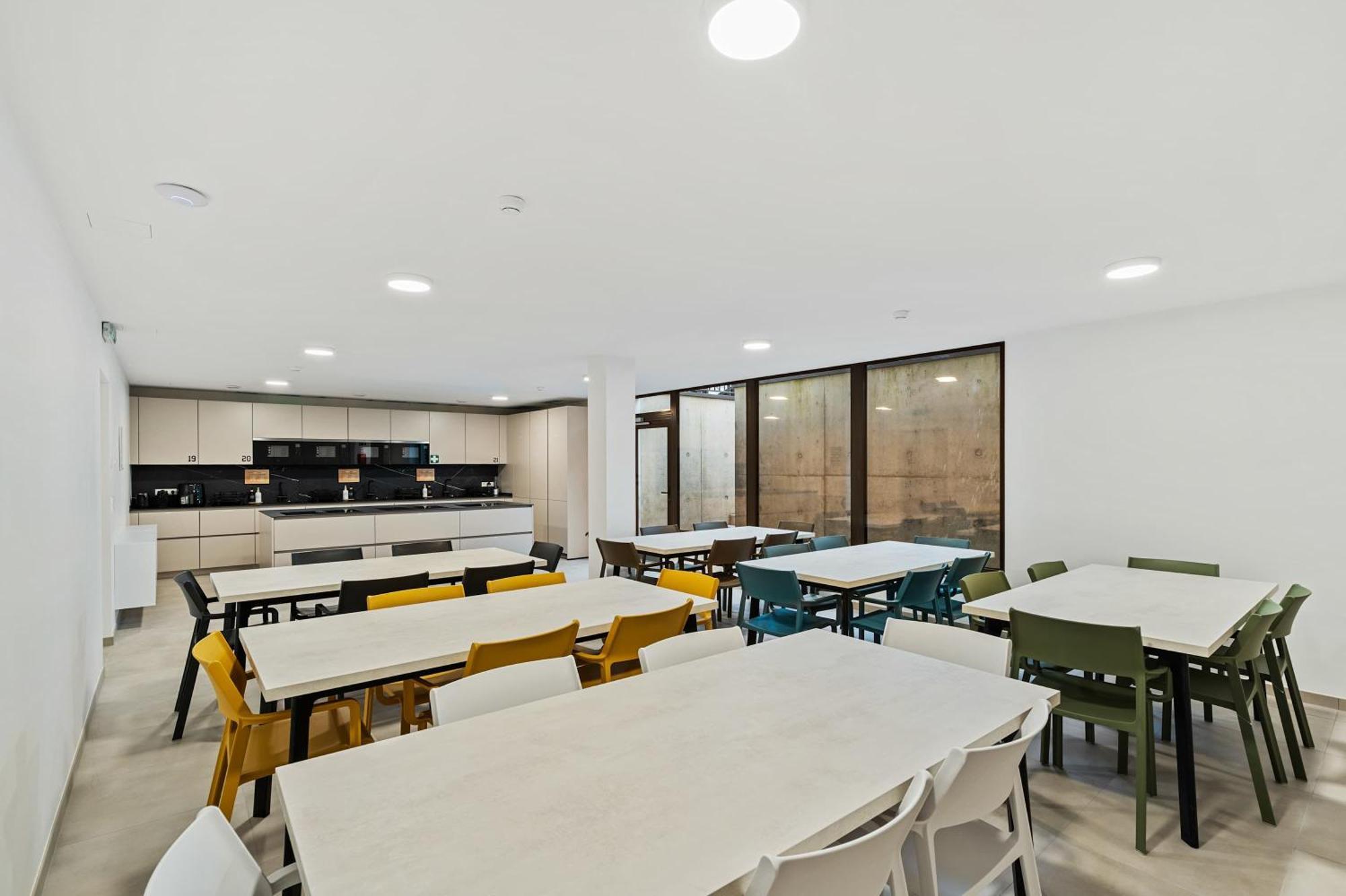 Comfort & Style In Vibrant Luxembourg Coliving Экстерьер фото